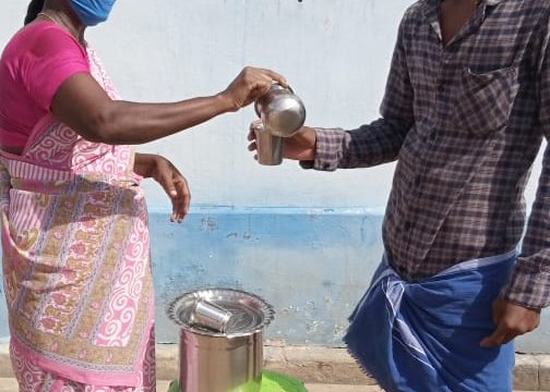 Read foundation block incharge Jackuline  distributed the Kabasura kudineer at  illuppur on 07.06.21